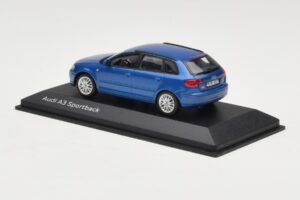 Audi A3 8P Sportback Mauritius Blue Minichamps 1:43 5010403033 Метал — снимка 3 от 4