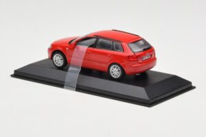 Audi A3 8P Sportback Червен Minichamps 1:43 5010403023 Метал — снимка 3 от 4