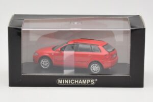Audi A3 8P Sportback Червен Minichamps 1:43 5010403023 Метал — снимка 4 от 4