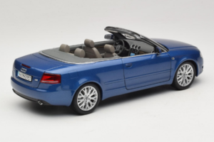 Audi A4 B6 Кабриолет Син Norev 1:18 5010504325 Метал — снимка 3 от 9