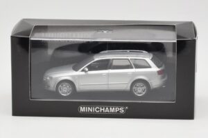 Audi A4 B7 Avant Сребрист Minichamps 1:43 AUDI009 Метал — снимка 4 от 4