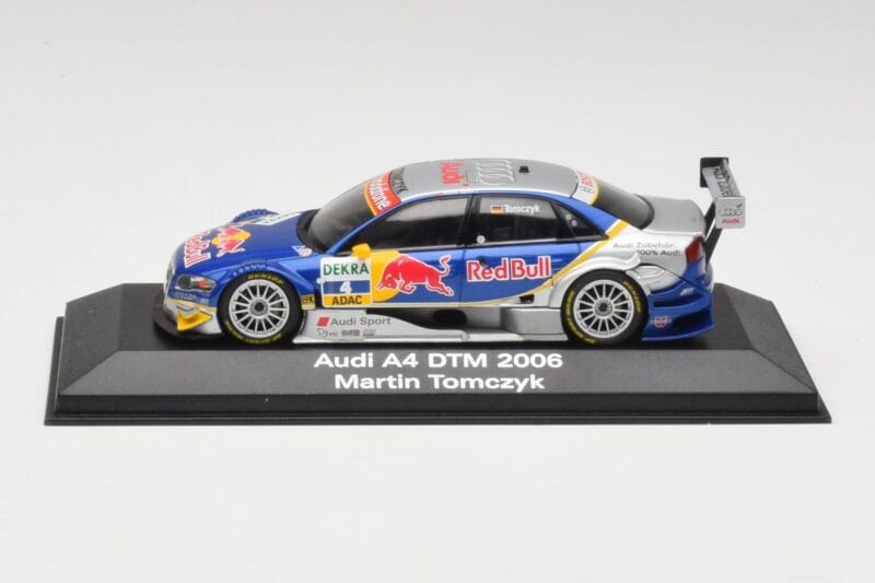 Audi A4 B7 #4 Red Bull M. Tomczyk DTM 2006 Minichamps 1:43 5020600303 Метал