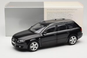 Audi A4 B8 Avant 3.2 Quattro Черен Minichamps 1:18 5010404225 Метал — снимка 8 от 8