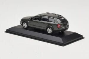 Audi A6 C5 Avant Тъмносив Minichamps 1:43 AUDI006 Метал — снимка 3 от 4