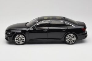 Audi A6L C8 Черен Paudi Model 1:18 42499 Метал — снимка 4 от 8