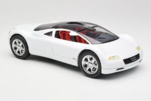 Audi Avus Quattro Alpine White Revell 1:18 08913 Метал — снимка 6 от 8