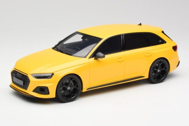 Audi RS4 B9 Avant 25-годишнина Vegas Жълт GT Spirit 1:18 GT935 Смола
