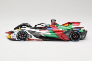 Audi e-tron FE05 Audi Sport ABT Schaeffler #11 L. di Grassi Formula E Season 5 2019 Minichamps 1:18 114180011 Метал — снимка 3 от 6