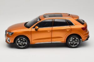 Audi Q3 F3 Orange Metallic Paudi Model 1:18 05962Q32019 Метал — снимка 4 от 8