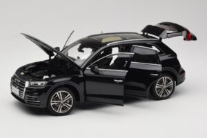 Audi Q5L FY Черен Paudi Model 1:18 26732 Метал — снимка 2 от 8
