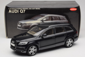 Audi Q7 Черен Kyosho 1:18 09221BK Метал — снимка 8 от 8