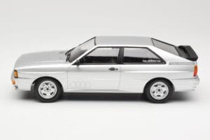 Audi Quattro B2 Сребрист Minichamps 1:18 155016122 Метал — снимка 3 от 6