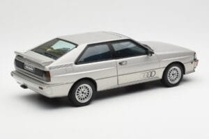 Audi Quattro LWB Сребрист AUTOart 1:18 70303 Метал — снимка 3 от 8