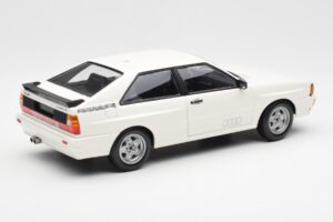 Audi Quattro Бял Minichamps 1:18 155016120 Метал — снимка 2 от 6