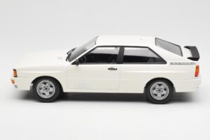 Audi Quattro Бял Minichamps 1:18 155016120 Метал — снимка 3 от 6