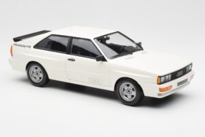 Audi Quattro Бял Minichamps 1:18 155016120 Метал — снимка 4 от 6
