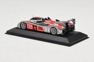 Audi R10 TDI LMP1 #3 L. Luhr / A. Premat / M. Rockenfeller 24 Hours of Le Mans 2008 Minichamps 1:43 400089903 Метал — снимка 3 от 4