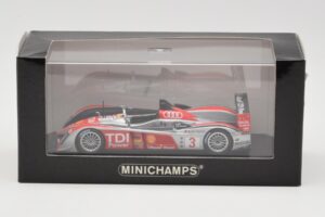 Audi R10 TDI LMP1 #3 L. Luhr / A. Premat / M. Rockenfeller 24 Hours of Le Mans 2008 Minichamps 1:43 400089903 Метал — снимка 4 от 4