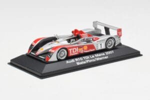 Audi R10 TDI LMP1 #1 F. Biela / E. Pirro / M. Werner 24 Hours of Le Mans 2007 Minichamps 1:43 5020700213 Метал — снимка 2 от 4