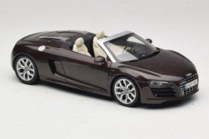 Audi R8 5.2 Spyder Teak Brown Kyosho 1:18 5010918525 Метал — снимка 6 от 8