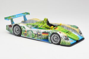 Audi R8 LMP Crocodile 2001 Maisto 1:18 35899 Метал — снимка 4 от 6