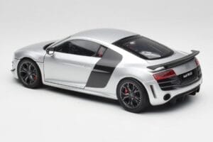 Audi R8 GT Type 42 Ice Сребрист Metallic Kyosho 1:18 09218IS Метал — снимка 7 от 8