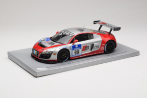 Audi R8 LMS #99 F. Biela / P. Kaffer / M. Fässler / M. Hennerici Phoenix Racing 24 Hours Nürburgring 2009 Spark 1:18 18S041 С — снимка 2 от 6