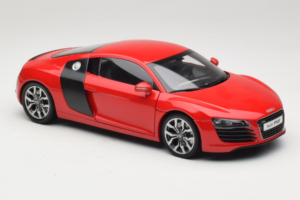 Audi R8 Червен Kyosho 1:18 09213R Метал — снимка 6 от 8