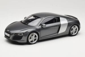 Audi R8 Type 42 4.2 Daytona Grey Kyosho 1:18 5010618425 Метал