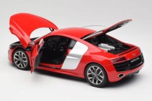 Audi R8 V10 Brilliant Червен Kyosho 1:18 09216RR Метал — снимка 5 от 8