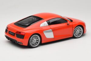 Audi R8 V10 Червен Welly 1:18 18052W Метал — снимка 3 от 8