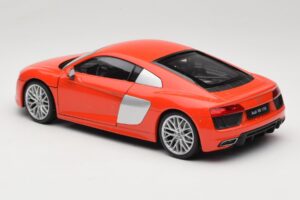 Audi R8 V10 Червен Welly 1:18 18052W Метал — снимка 7 от 8