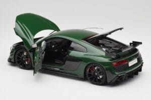 Audi R8 4S V10 Performance Зелен Kengfai 1:18 VAKF-0358 Метал — снимка 5 от 8