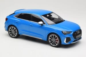 Audi RS Q3 F3 Sportback Син Minichamps 1:18 155018101 Метал — снимка 4 от 6