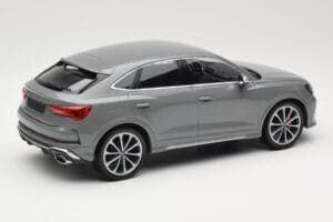 Audi RS Q3 F3 Sportback Сив Minichamps 1:18 155018100 Метал — снимка 2 от 6