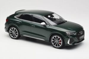 Audi RS Q3 Sportback 8U Green Metallic Minichamps 1:18 155018102 Метал — снимка 4 от 6