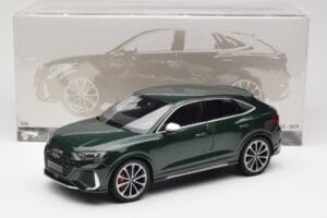 Audi RS Q3 Sportback 8U Green Metallic Minichamps 1:18 155018102 Метал — снимка 6 от 6
