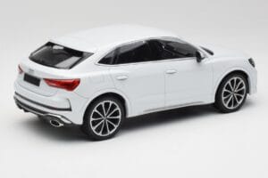 Audi RS Q3 F3 Sportback Glacier White Metallic Minichamps 1:18 155018105 Метал — снимка 2 от 6