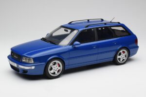 Audi RS2 B4 Avant Син Otto 1:12 G075 Смола