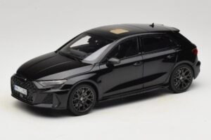 Audi RS3 8Y Sportback Myth Black Norev 1:18 188388 Метал