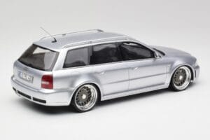 Audi RS4 B5 Avant Сребрист Custom Wheels Otto 1:18 OT521 Смола — снимка 2 от 6
