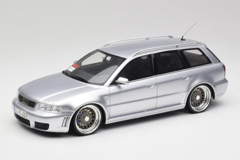 Audi RS4 B5 Avant Сребрист Custom Wheels Otto 1:18 OT521 Смола