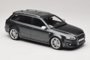 Audi RS4 B7 Сив Otto 1:18 OT721 Смола — снимка 4 от 6