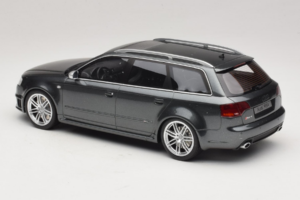 Audi RS4 B7 Сив Otto 1:18 OT721 Смола — снимка 5 от 6