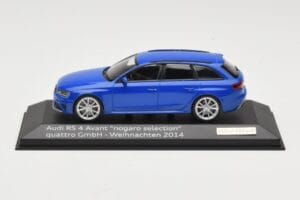 Audi RS4 B8 Avant Nogaro Blue Коледна Селекция 2014 Minichamps 1:43 AUDI003 Метал