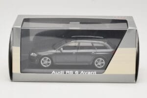 Audi RS6 C5 Avant Daytona Grey Minichamps 1:43 5010710233 Метал — снимка 4 от 4