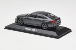 Audi RS6 C6 Daytona Grey Minichamps 1:43 5010810123 Метал — снимка 3 от 4