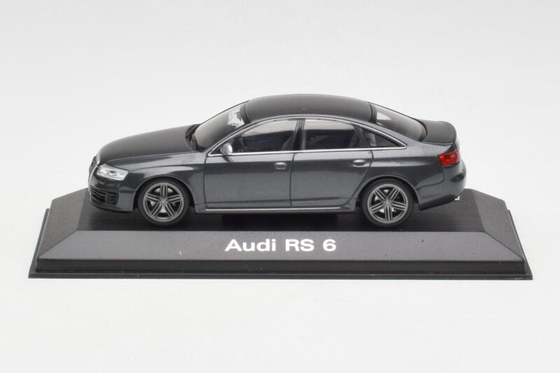 Audi RS6 C6 Daytona Grey Minichamps 1:43 5010810123 Метал