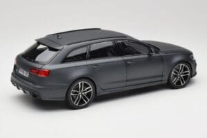 Audi RS6 C7 Avant Matt Grey Minichamps 1:18 110012012 Метал — снимка 3 от 8