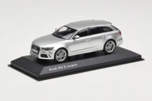 Audi RS6 C7 Avant Prisma Silver Minichamps 1:43 5011216213 Метал — снимка 2 от 4